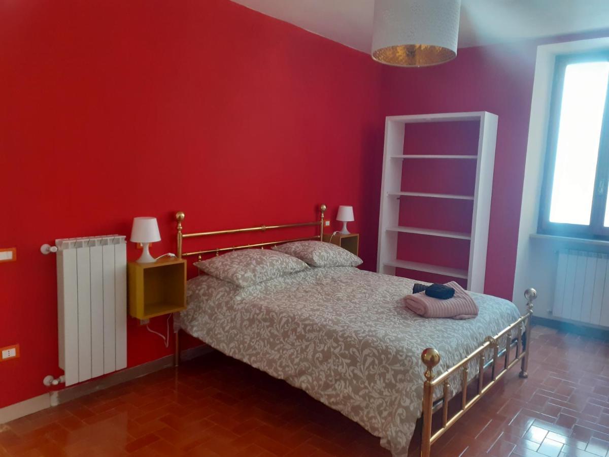 Tuscany, Pontremoli, Italy Swallows Court Lovely Home Sleeps 2 To 4 People Exterior foto